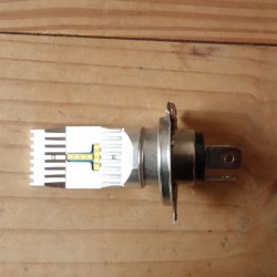 LED 12V 24/48W zócalo P 43 T 4300K