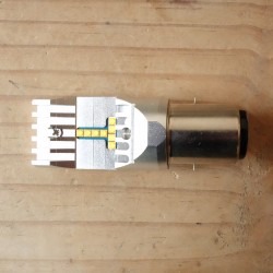 LED 6V 24/48W zócalo BA20D 3000 Kelvin